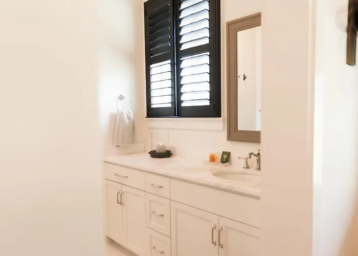 Bed & Breakfast Haven House 3*