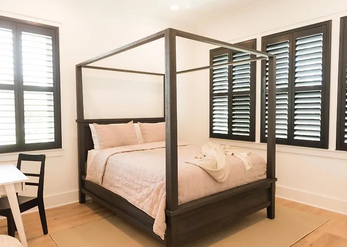 Haven House 3* Pensacola